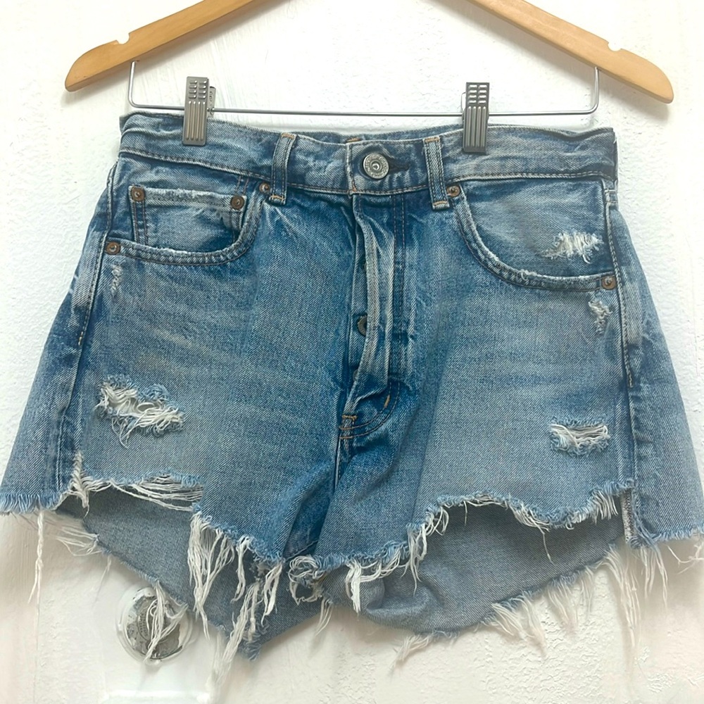 Mousey Vintage Denim Short shorts. Ribbed Style.  Size 26. No tags. Never worn.
